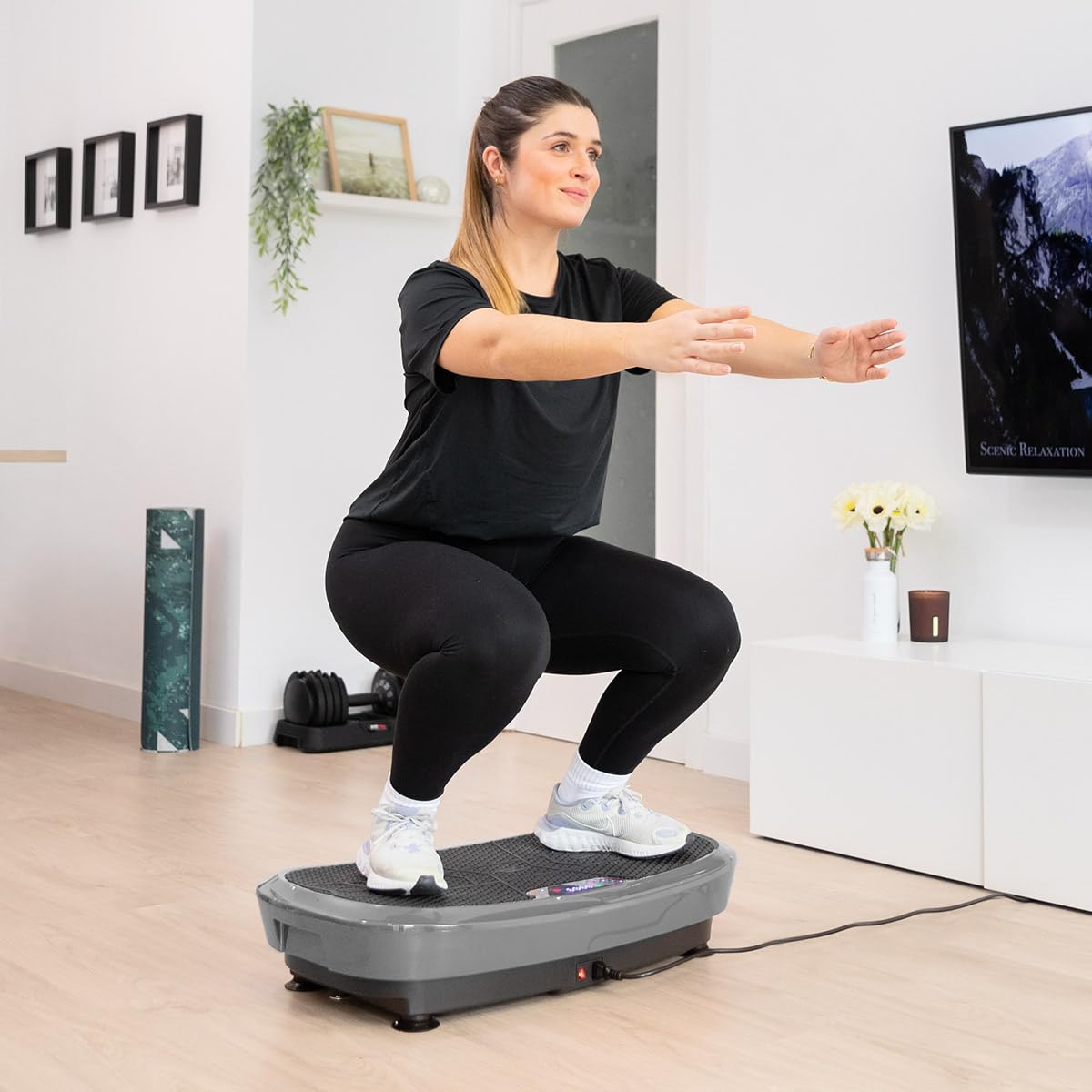 FITFIU Fitness PV-200 - Plateforme vibrante 3D Couleur Gris avec Mouvement sur 3 Plans, Puissance 500w+500w, 180 Vitesses, 5 programmes, 2 Cordons élastiques et télécommande, Poids Max. 150kg