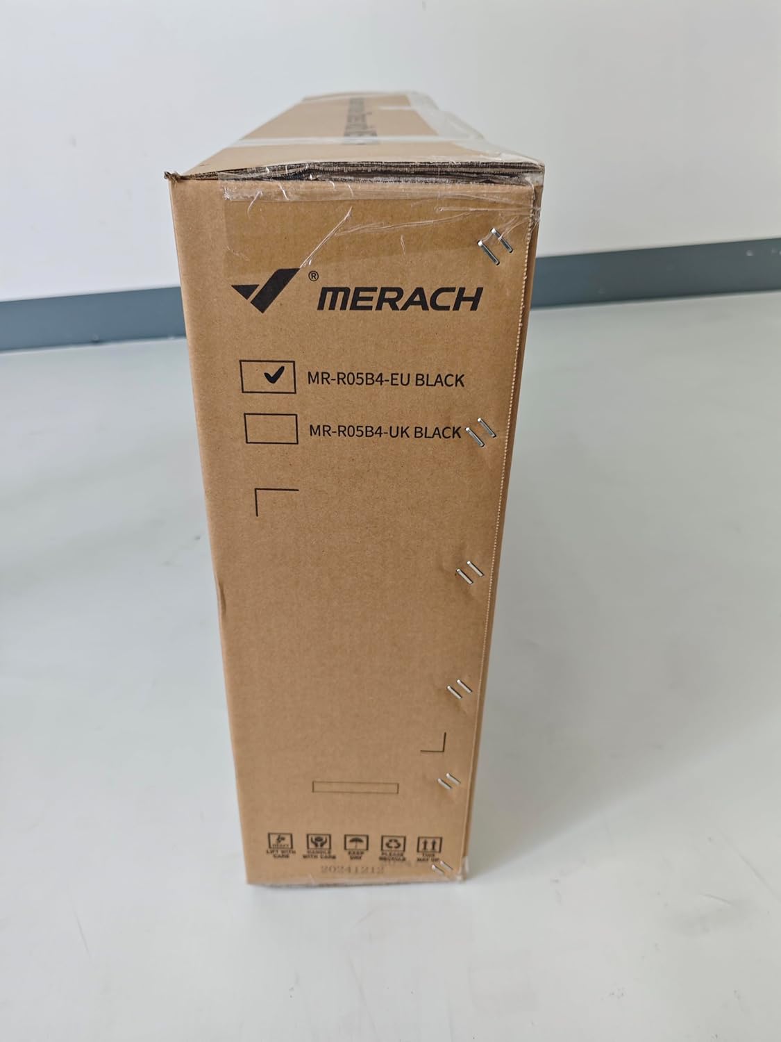 MERACH Rameur Pliable pour la Maison avec APP Exclusive, 16 Niveaux de Résistance, Système Magnétique Silencieux, Facile à Assembler, Premier Choix pour Le Fitness à Domicile, Max 158 KG